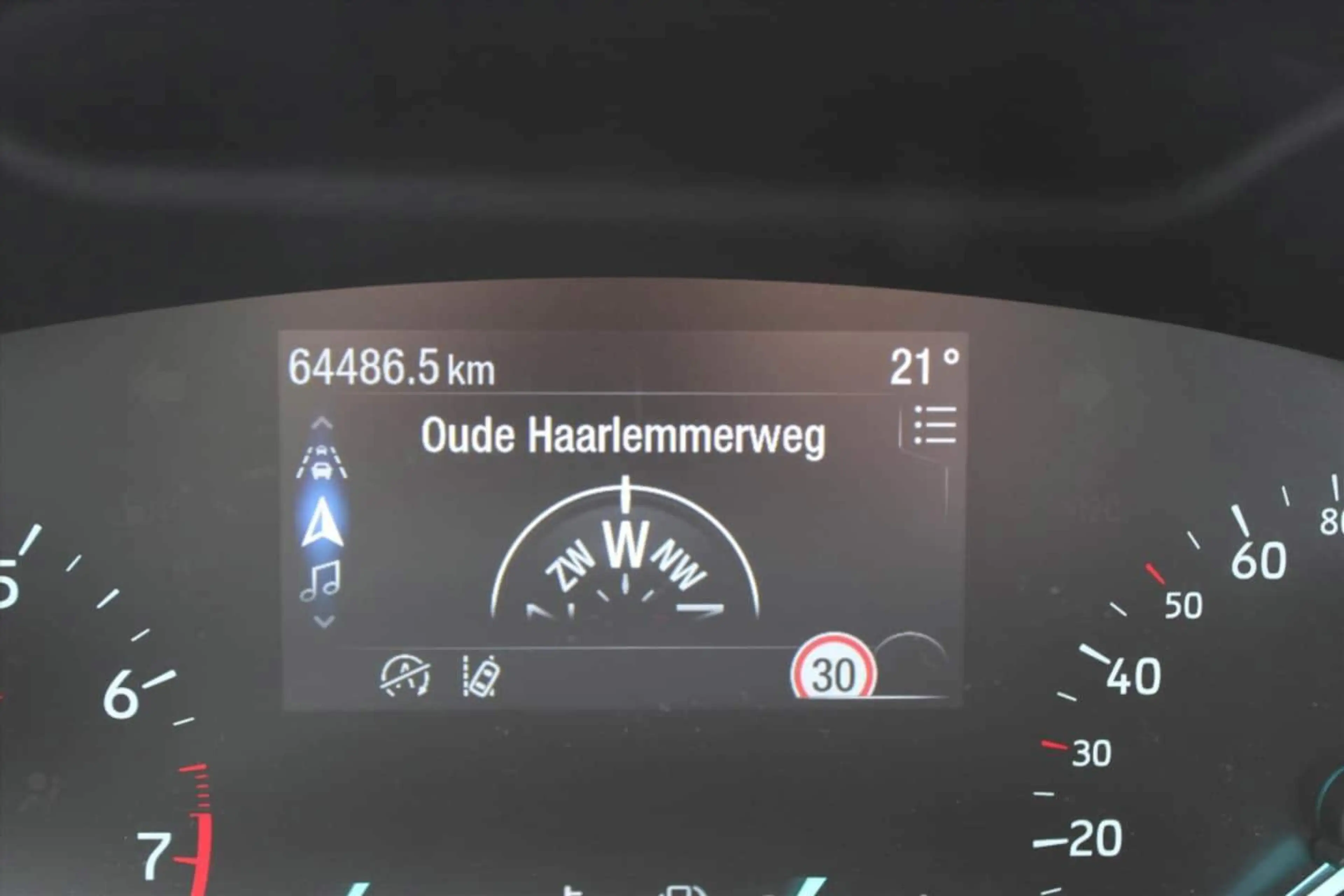 Ford Focus Wagon 1.0 EcoBoost Hybrid Active Style — photo 20