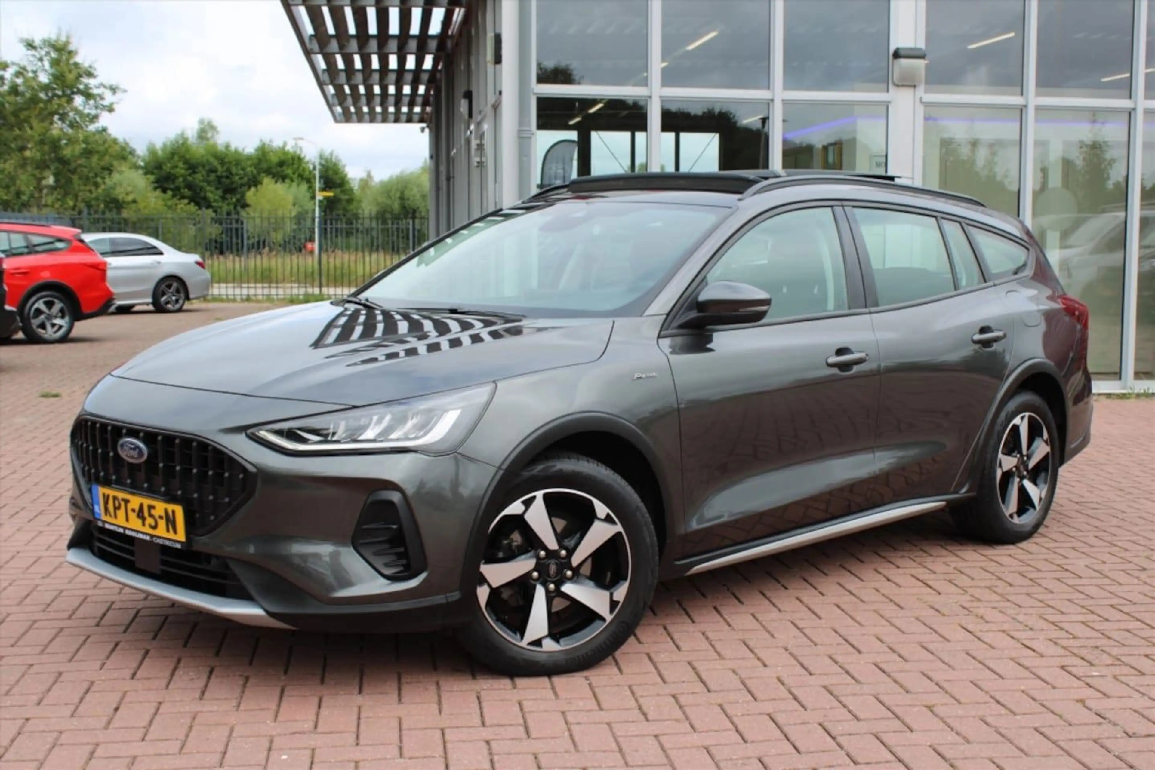 Ford Focus Wagon 1.0 EcoBoost Hybrid Active Style