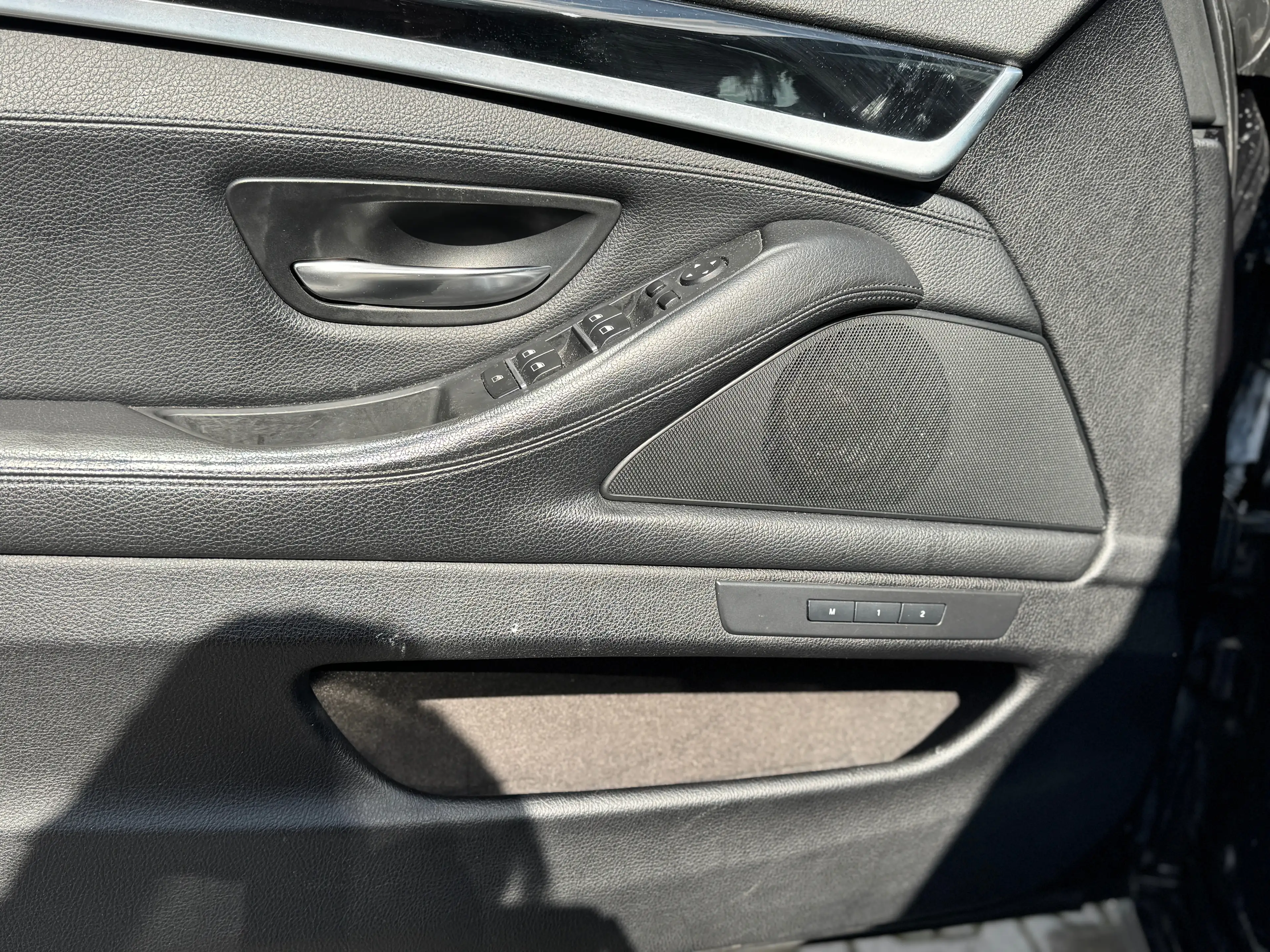 BMW 525 d M-Paket / Schiebedach / Head-up / Softclose / — photo 10