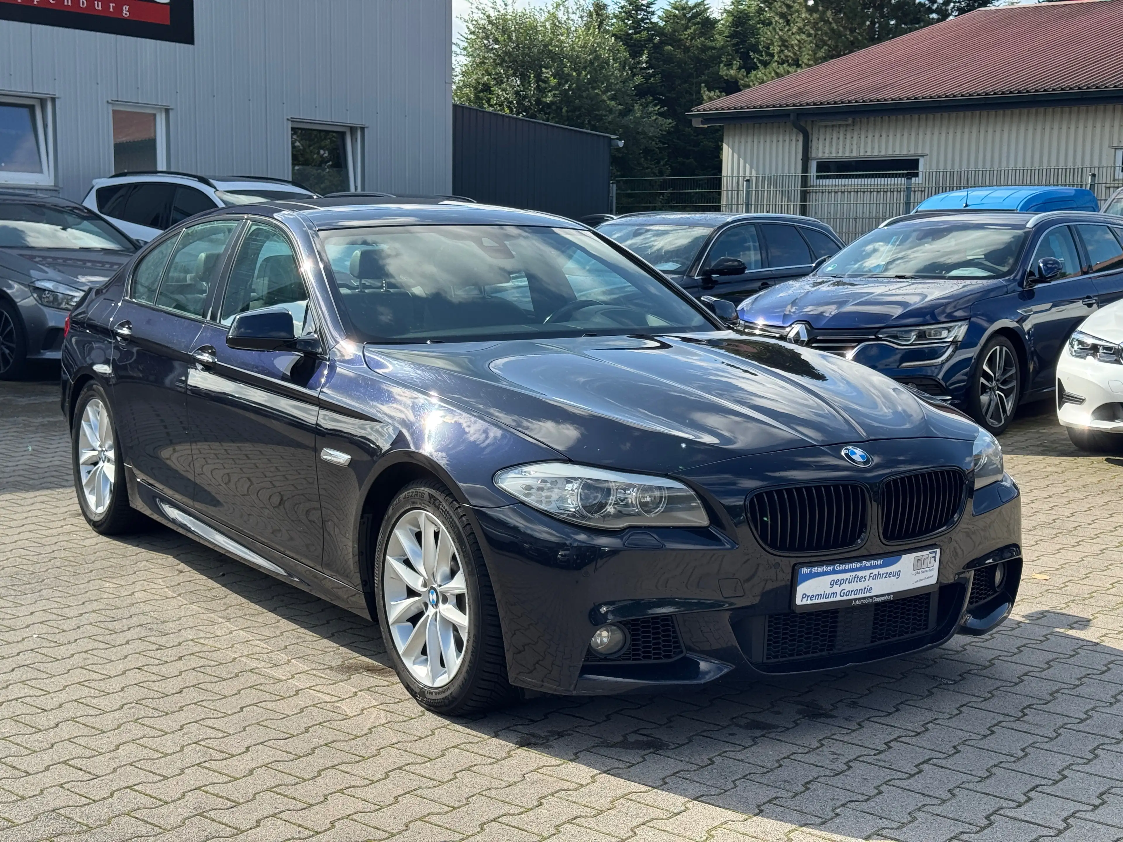 BMW 525 d M-Paket / Schiebedach / Head-up / Softclose / — photo 3