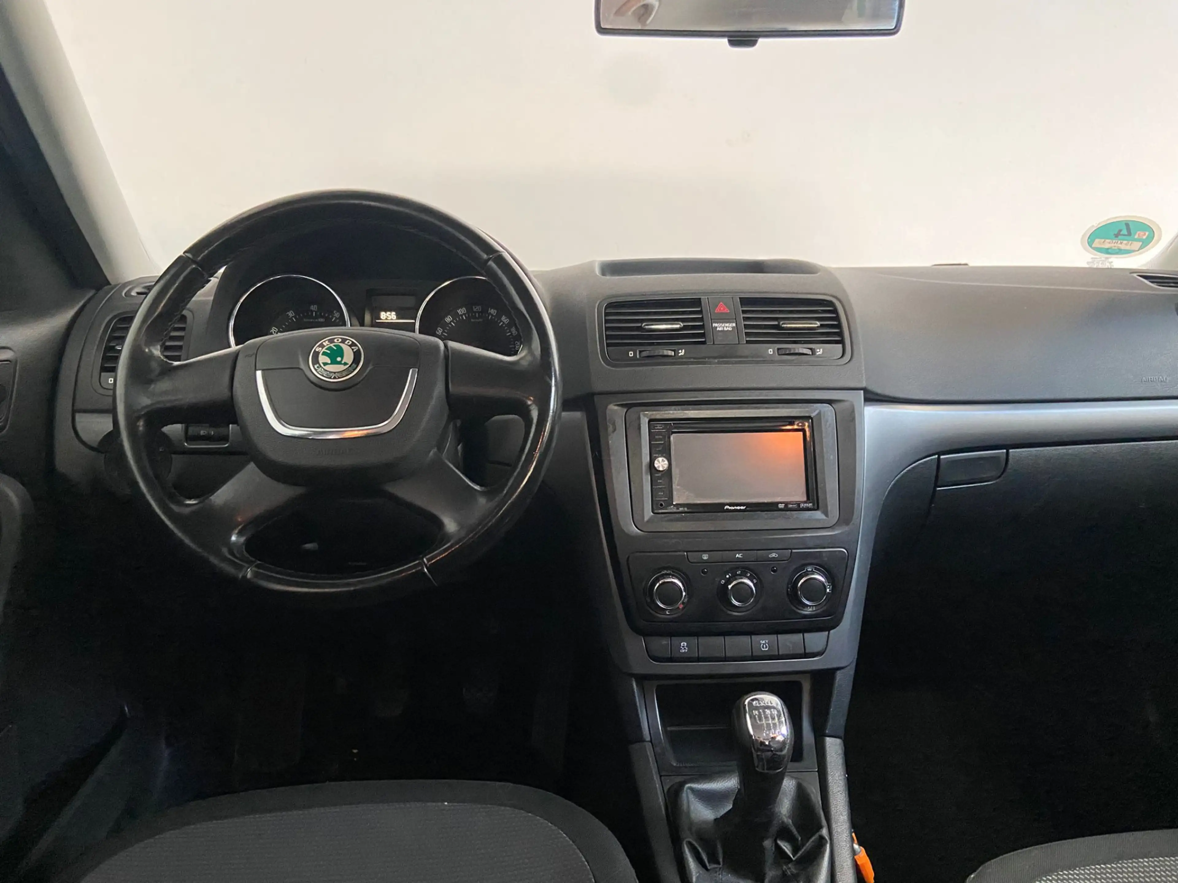 Skoda Yeti 1.8 TSI Active Plus 4x4 1800KG trekgewicht! Trekha — photo 4