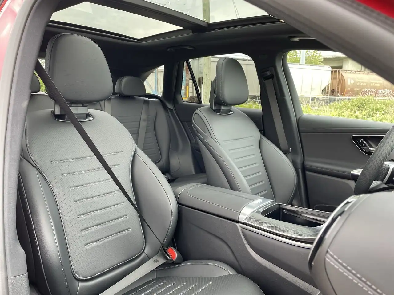 Mercedes-Benz GLC снимка Mercedes-Benz GLC