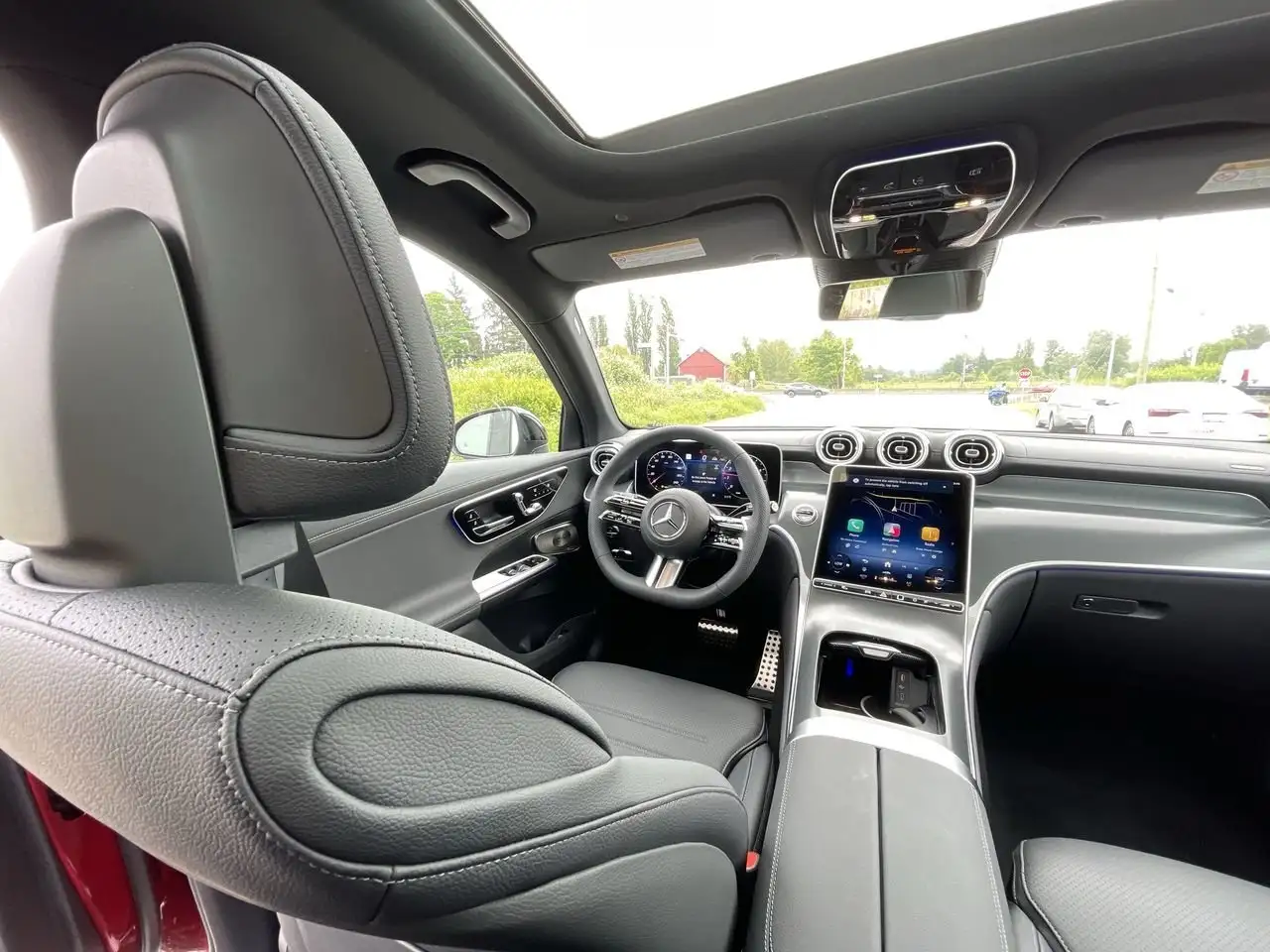 Mercedes-Benz GLC снимка Mercedes-Benz GLC