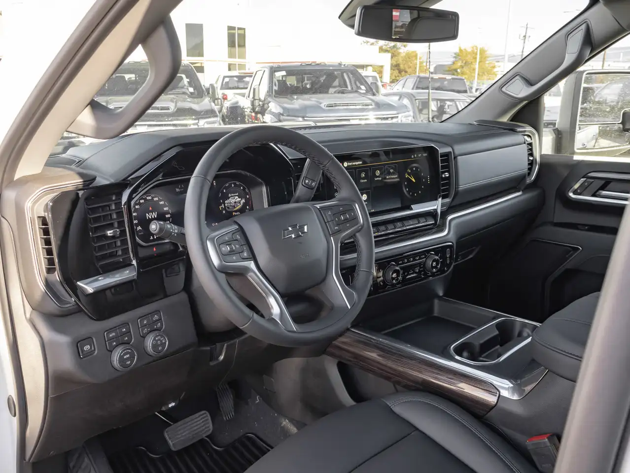 Chevrolet Silverado 3500 снимка Chevrolet Silverado 3500