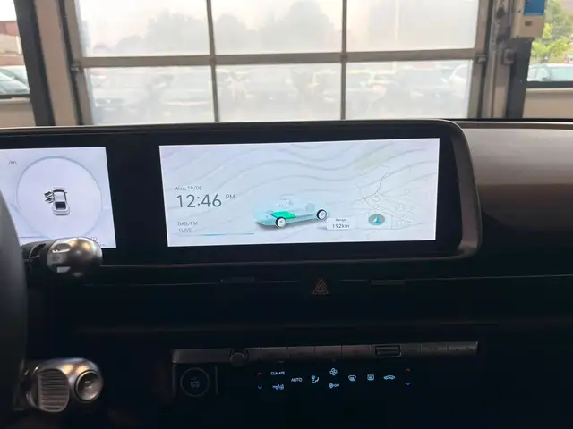 Hyundai Ioniq 6 view 11