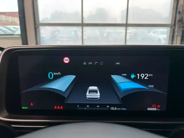 Hyundai Ioniq 6 view 7