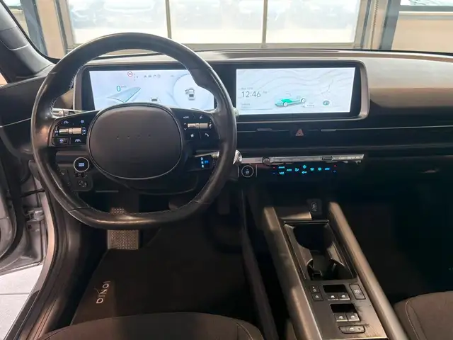 Hyundai Ioniq 6 view 9