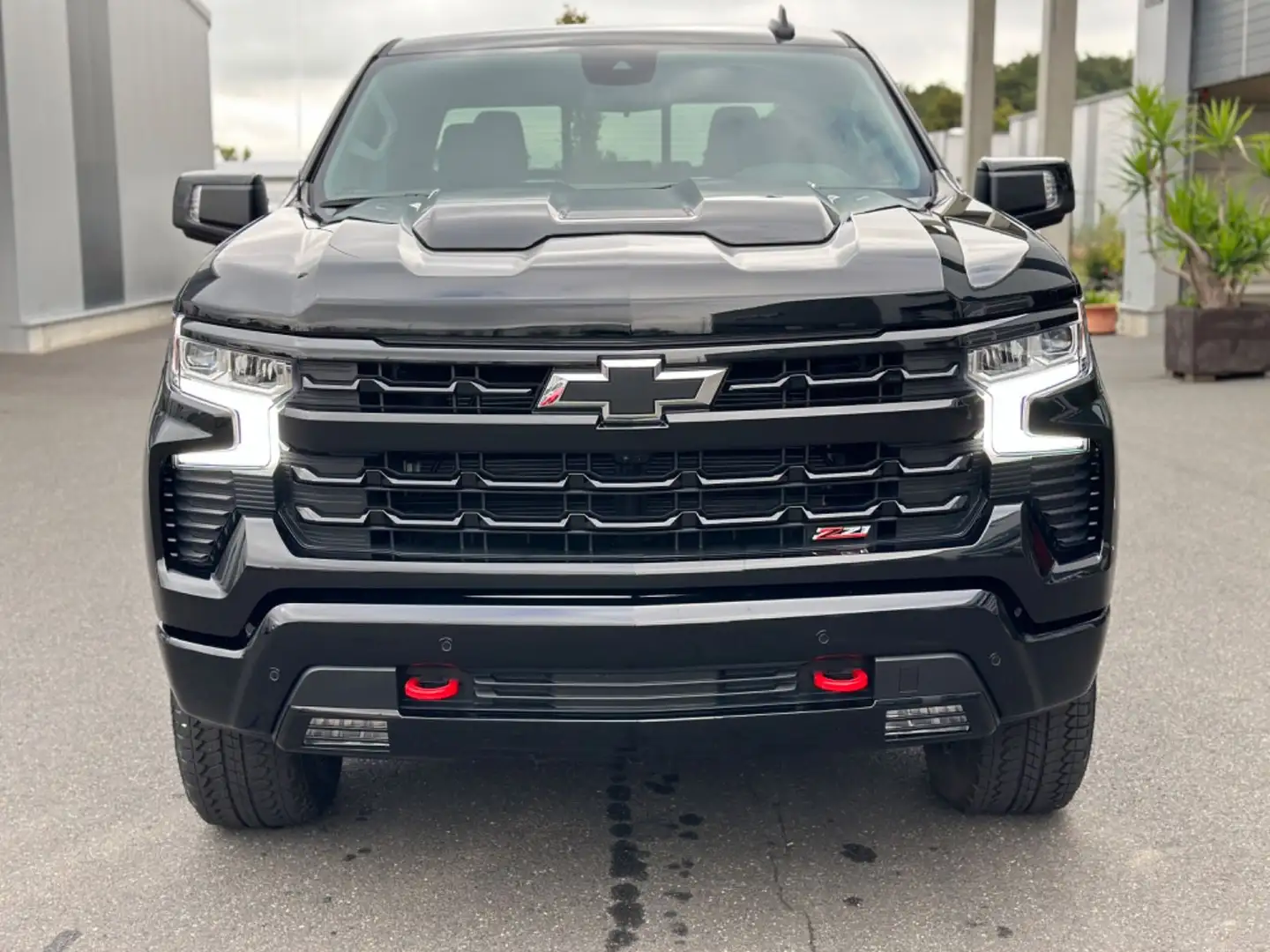 Chevrolet Silverado SILVERADO TRAIL BOSS 2025 48 Monate Garantie Schwarz - 2