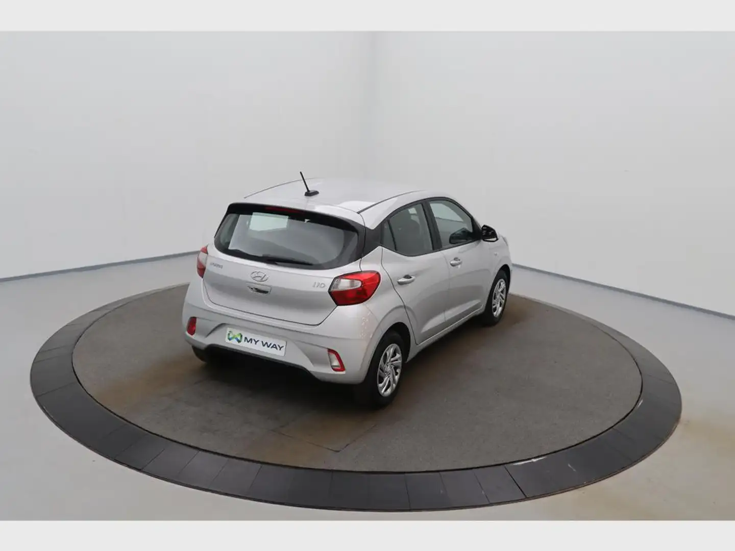 Hyundai i10 ESSENTIAL 1.0 67 PK 5v Gris - 2