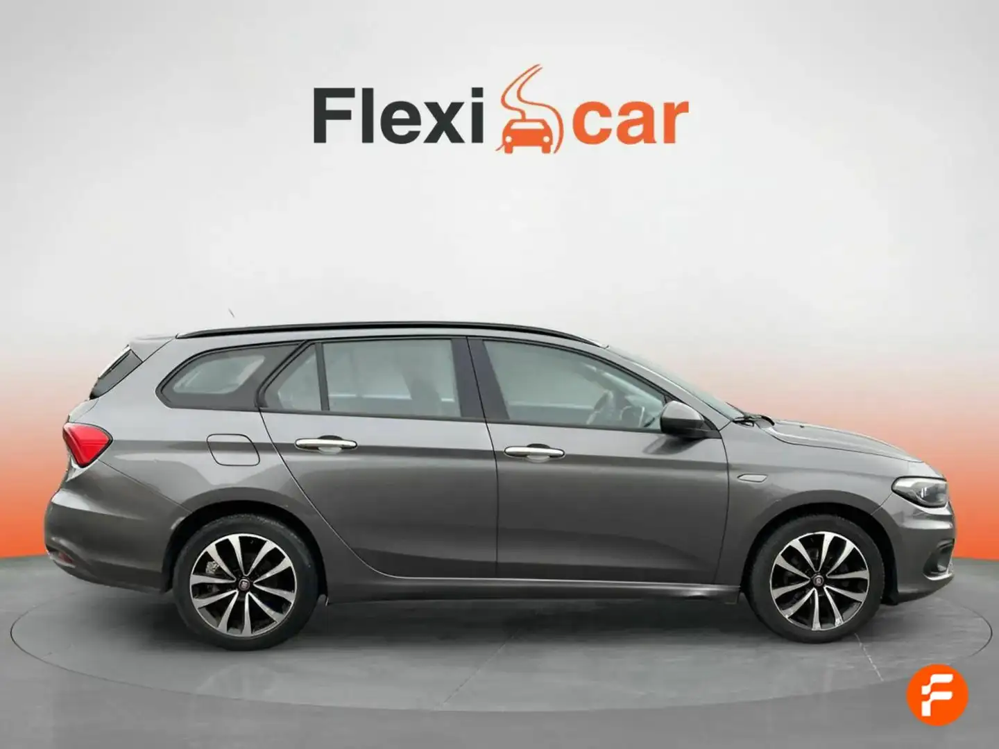 Fiat Tipo 1.4 16v Pop 70kW (95CV) gasolina SW Gris - 2