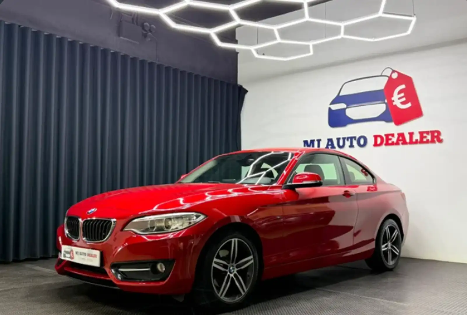 BMW 218 218d Coupé Sport Rojo - 1