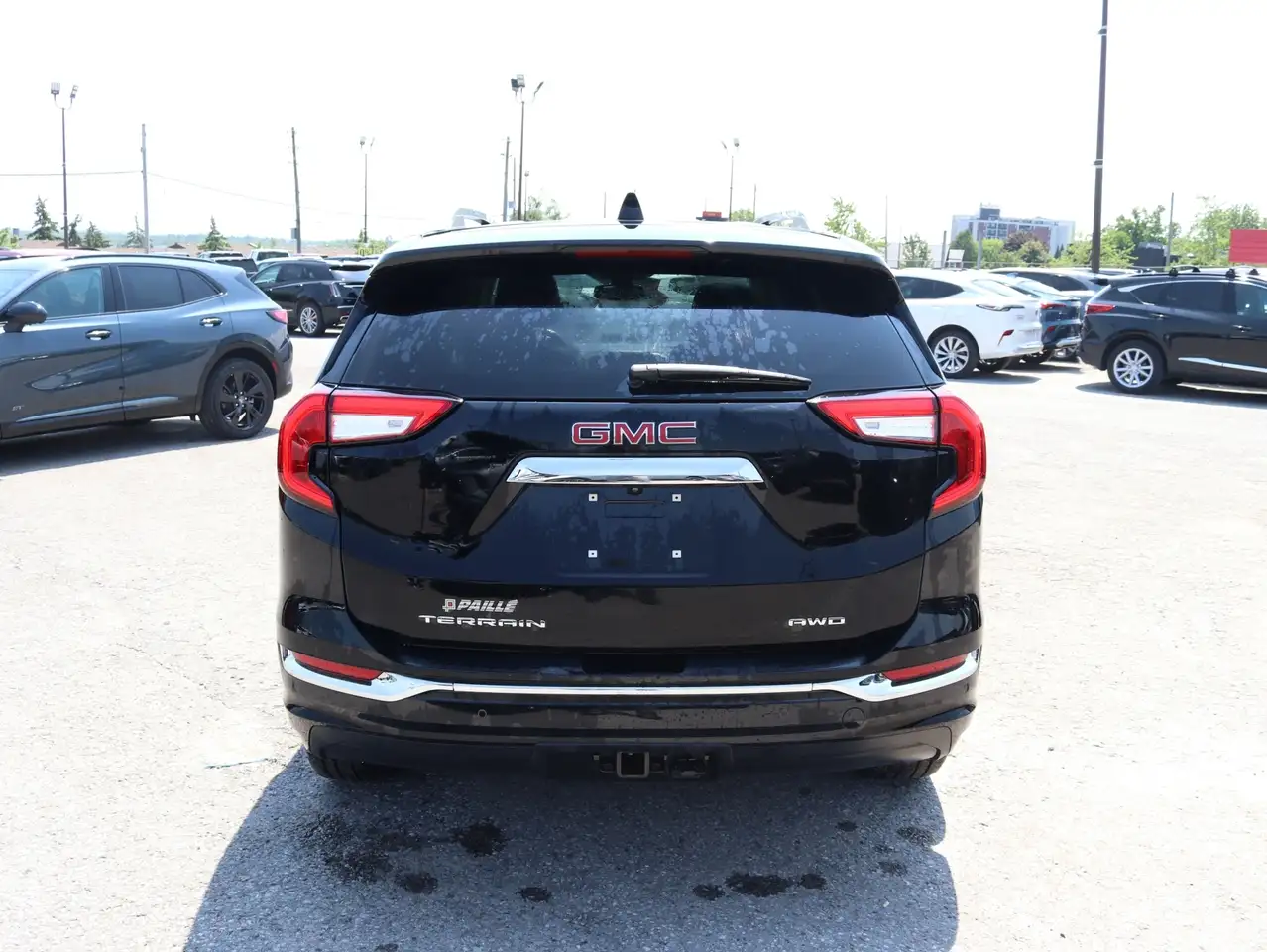 GMC Terrain photo GMC Terrain
