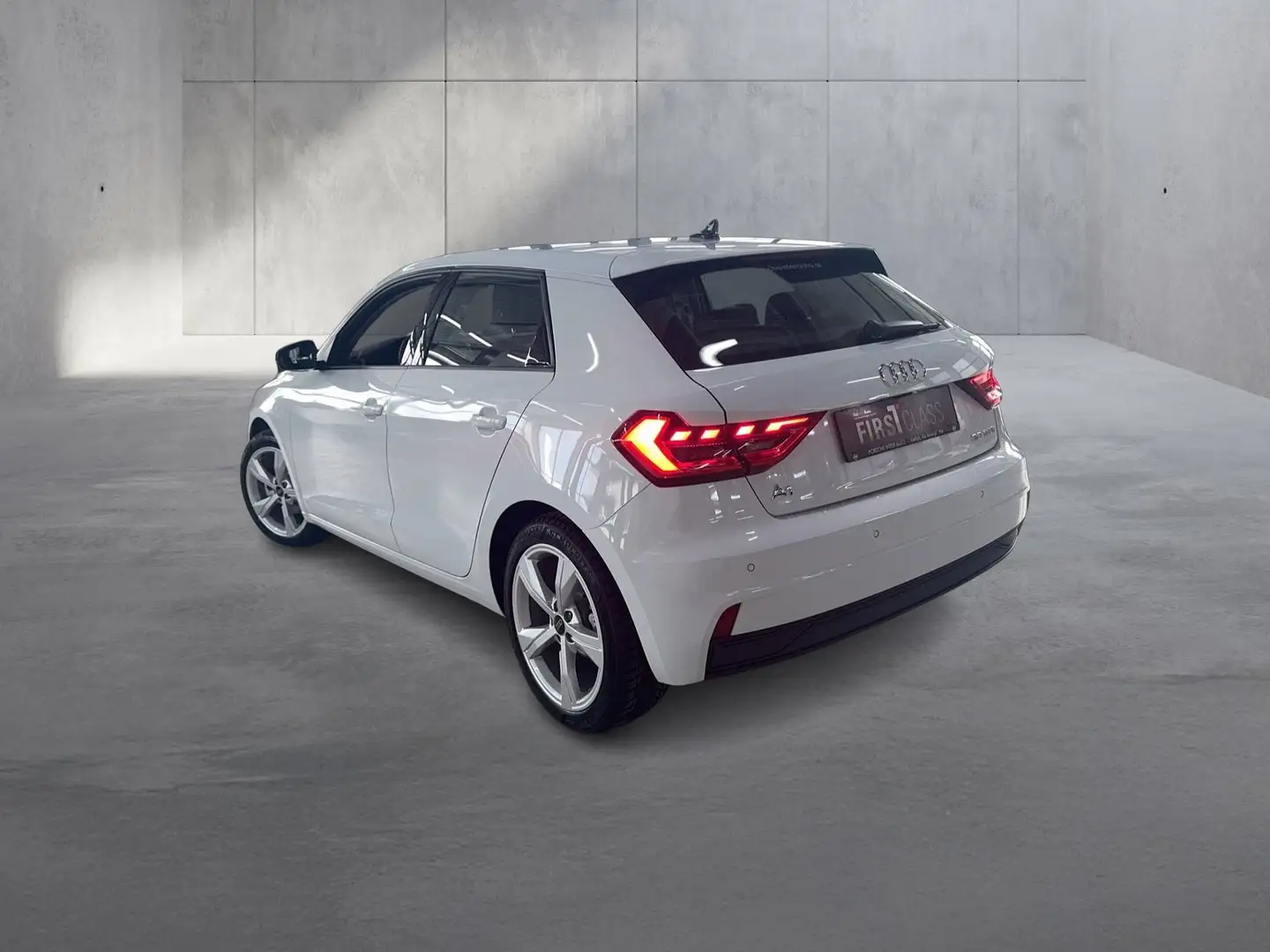 Audi A1 30 TFSI intense Weiß - 2