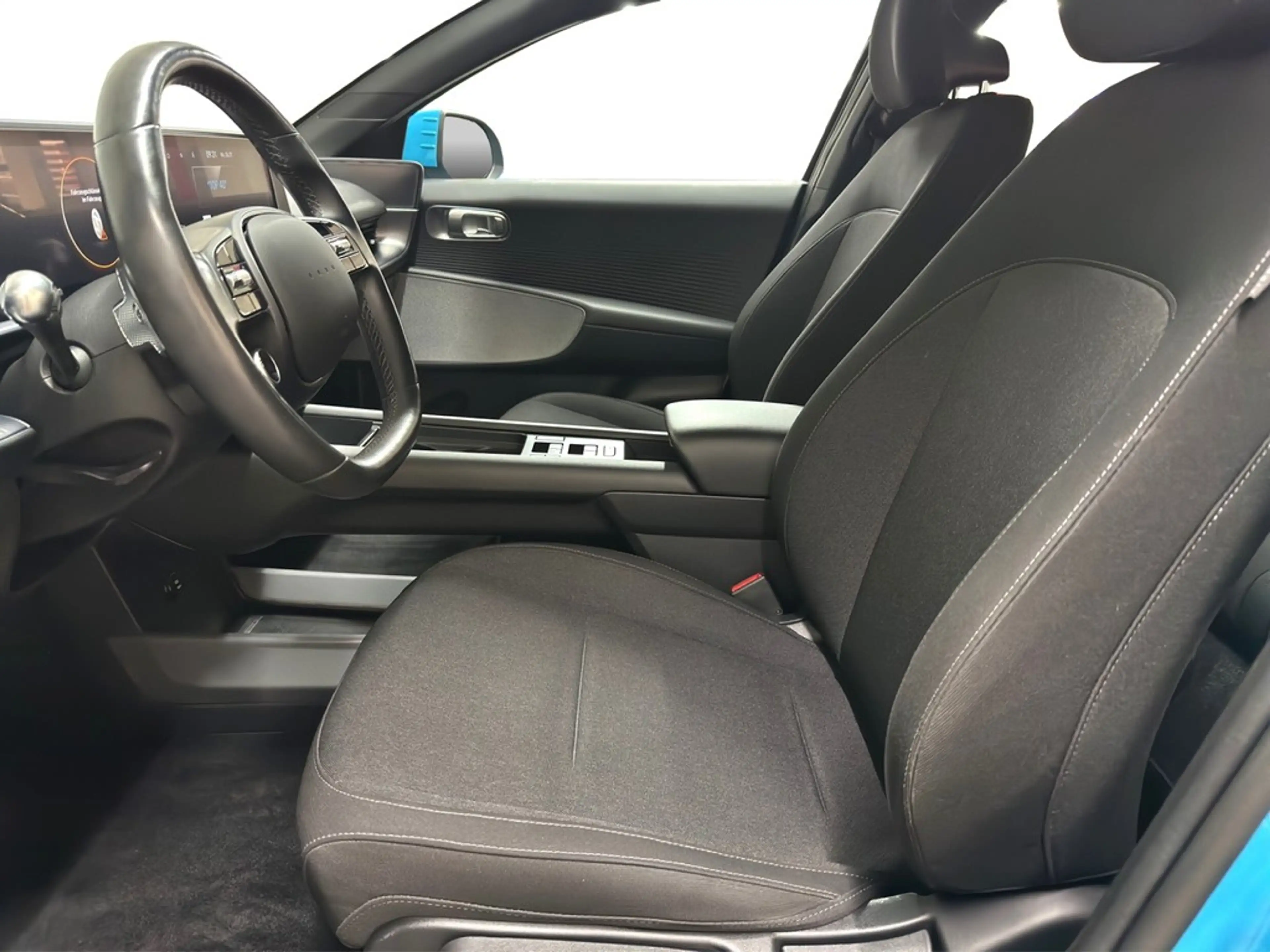 Hyundai IONIQ 6 53 kwh LED*NAV*SHZ*ACC*PDC*KAMERA*EL.HECKKL*18" — photo 14