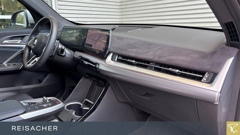 BMW X1 sDrive18i A M-Sport,Pano,AHK,Autom — photo 9