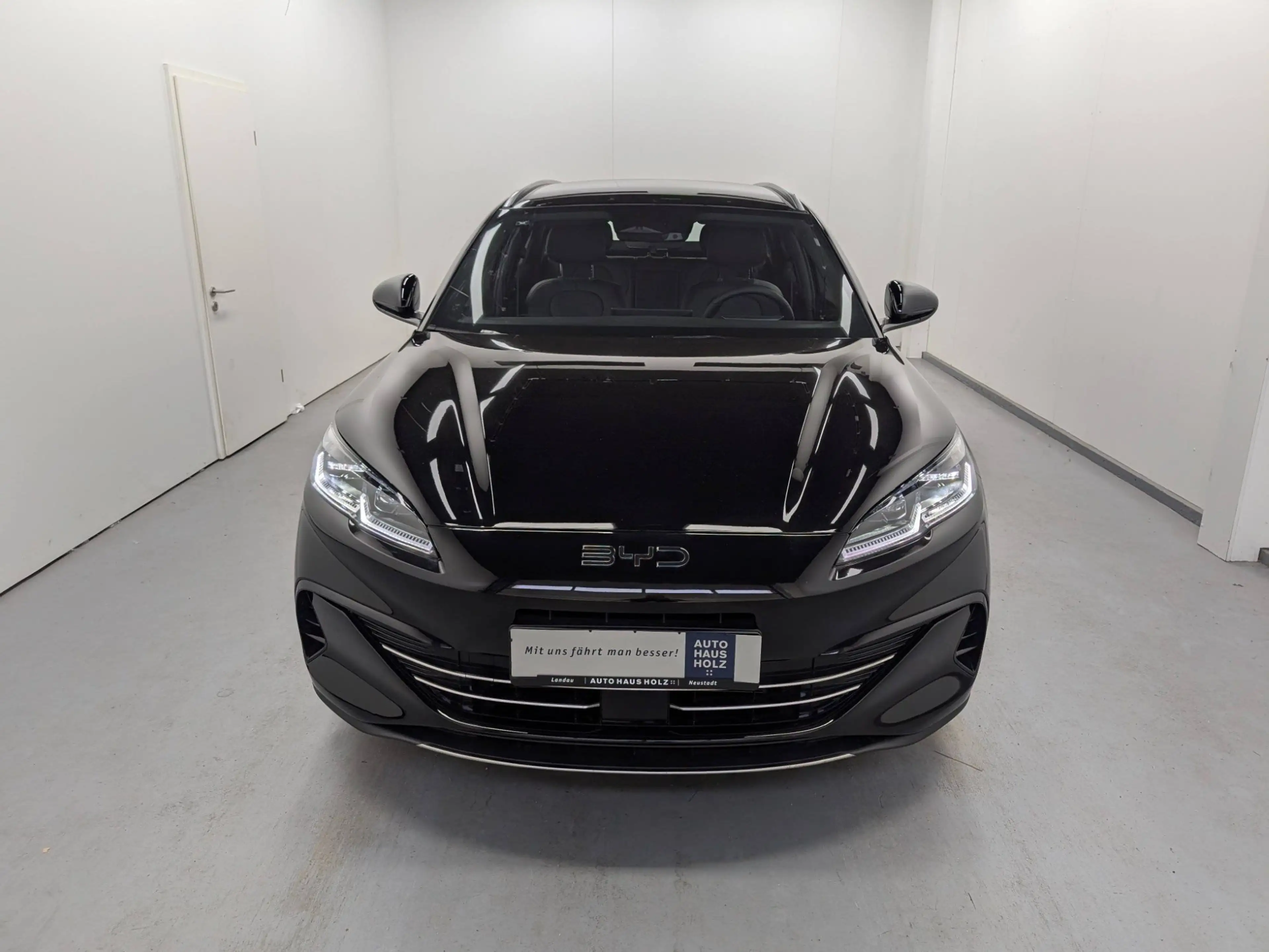 BYD Seal 6 DM-i Touring Boost — photo 6