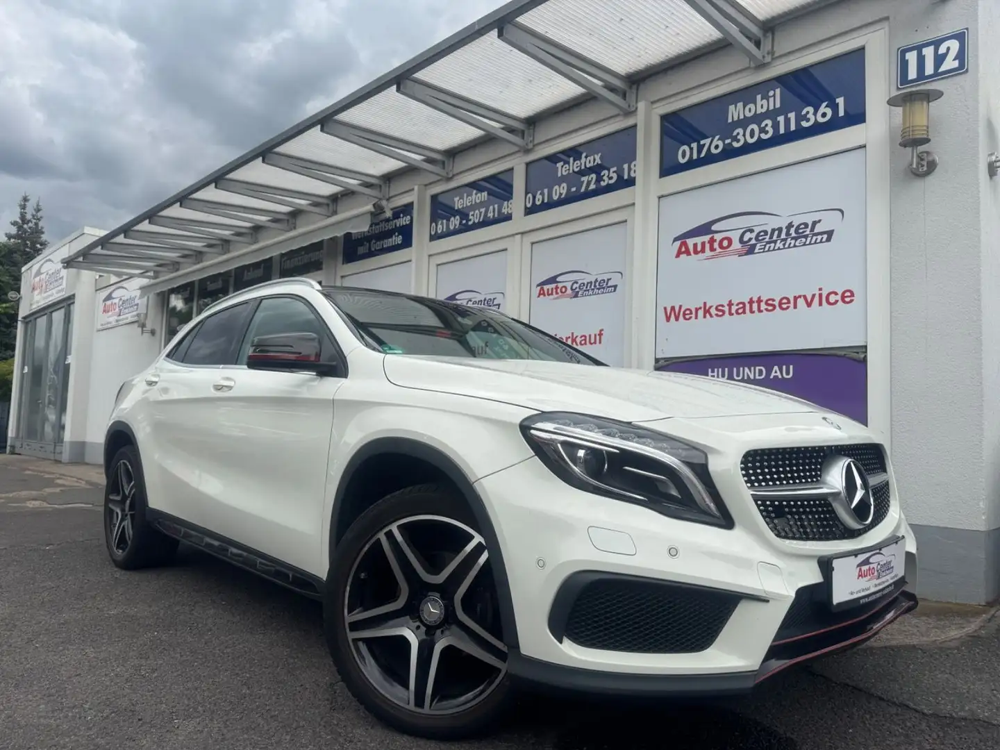 Mercedes-Benz GLA 200 AMG-Line #Aut.#*Navi*Leder*Xenon*Kamera Blanco - 1