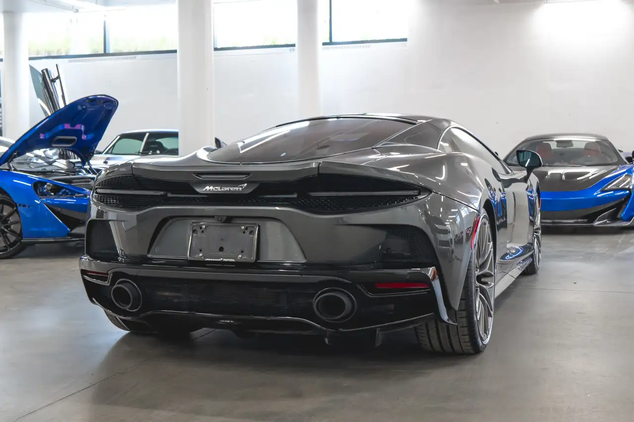 McLaren GT снимка McLaren GT