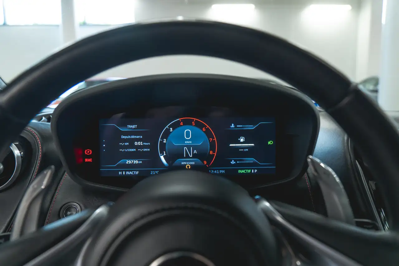 McLaren GT снимка McLaren GT