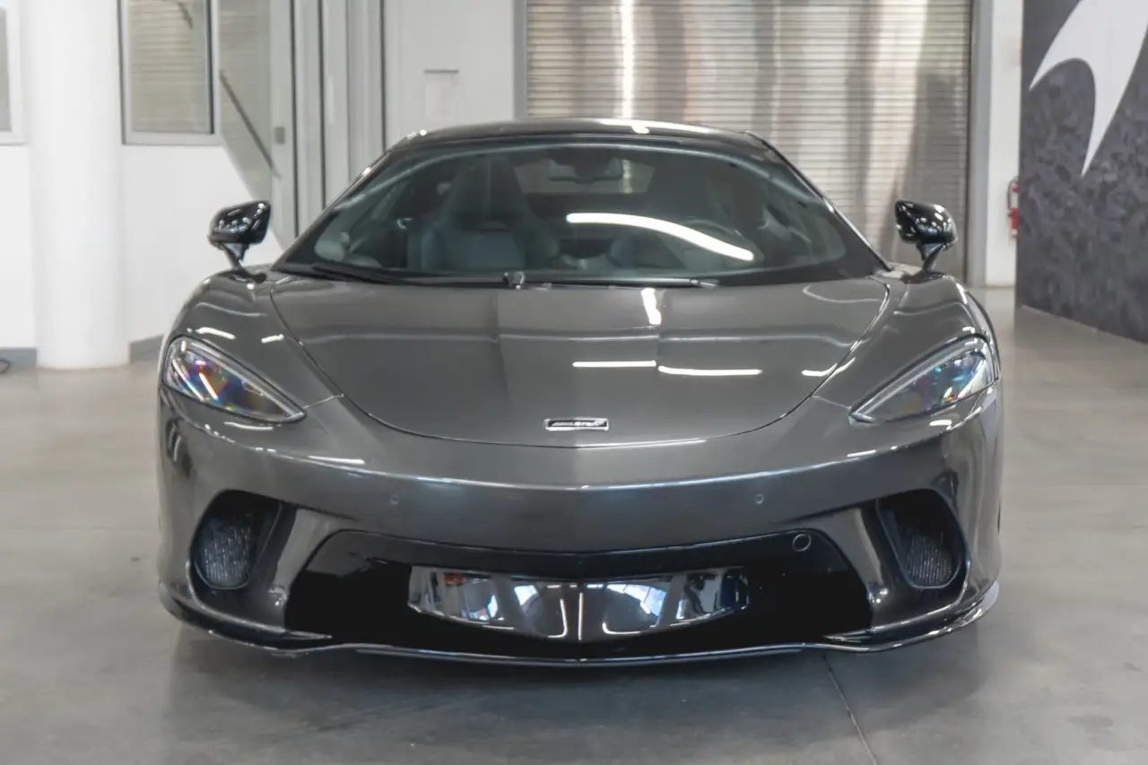 McLaren GT снимка McLaren GT