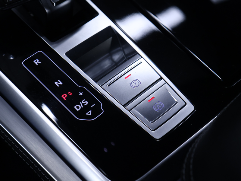 Audi Q7 60 TFSI e quattro Competition [SCHUIFKANTELDAK, BO — photo 24