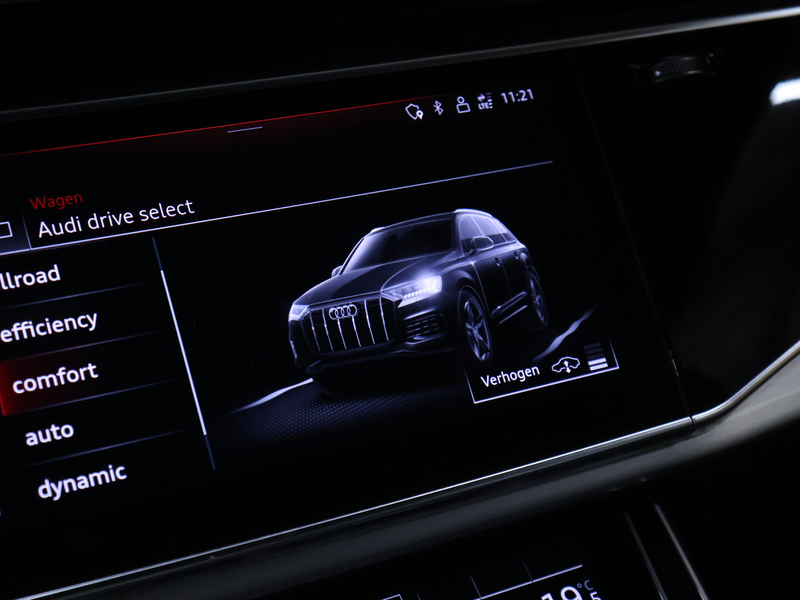 Audi Q7 60 TFSI e quattro Competition [SCHUIFKANTELDAK, BO — photo 20