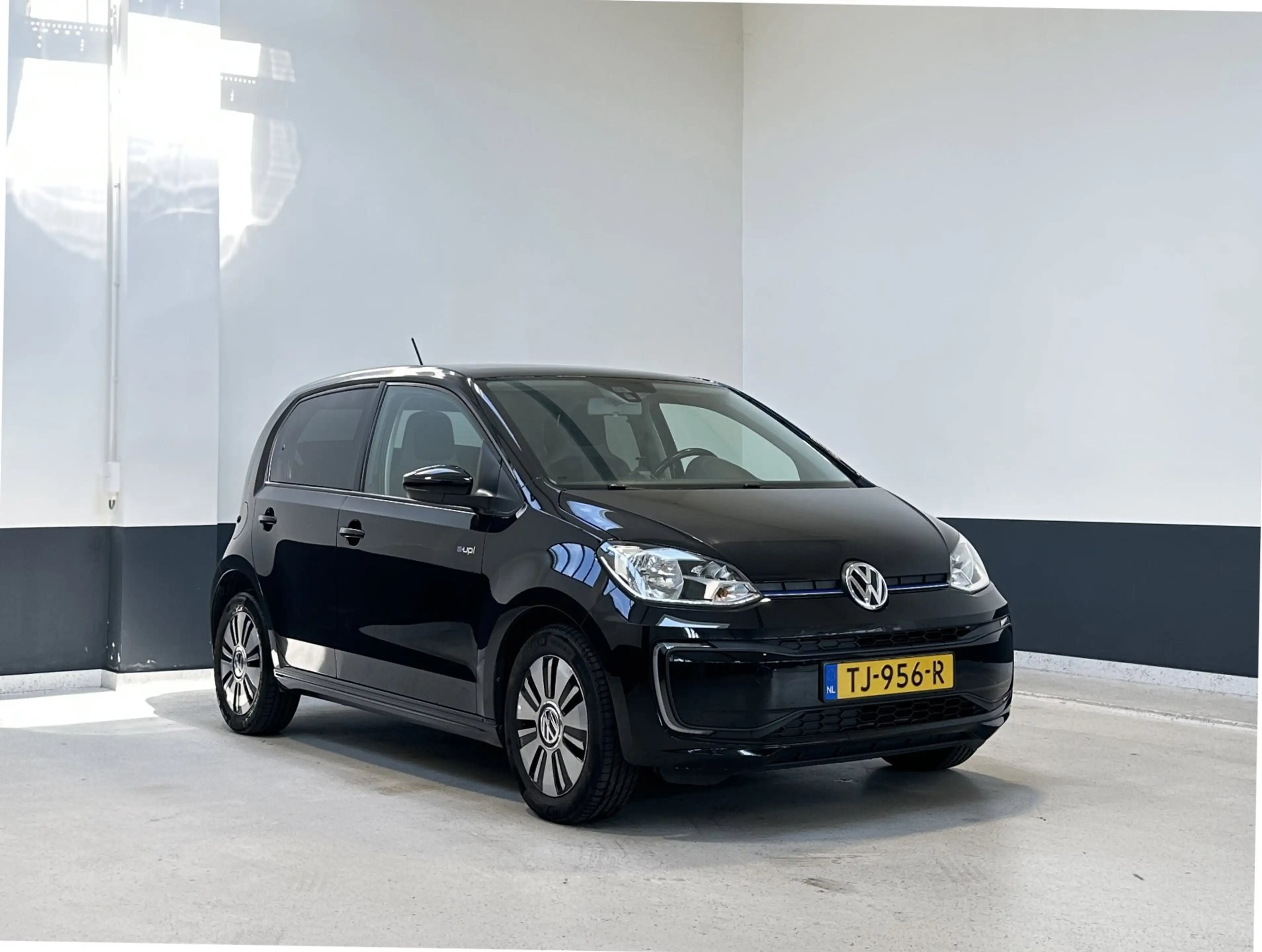 Volkswagen e-up! E-up! Automaat | NL | Camera | Panorama dak |Cruis