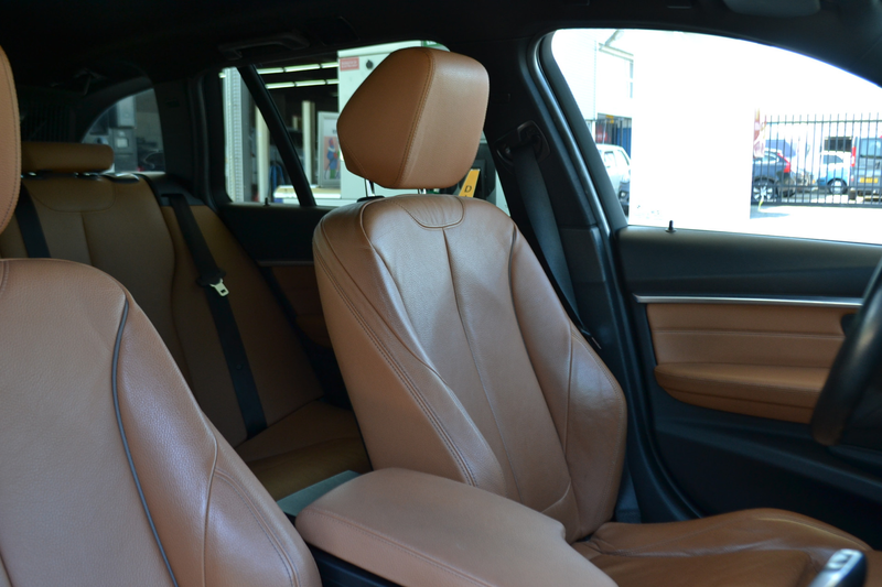 BMW 318 3-serie Touring 318i M Sport Leer | Navigatie | Tr — photo 17