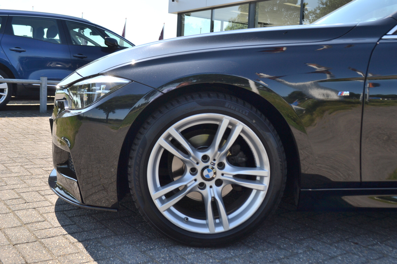 BMW 318 3-serie Touring 318i M Sport Leer | Navigatie | Tr — photo 6