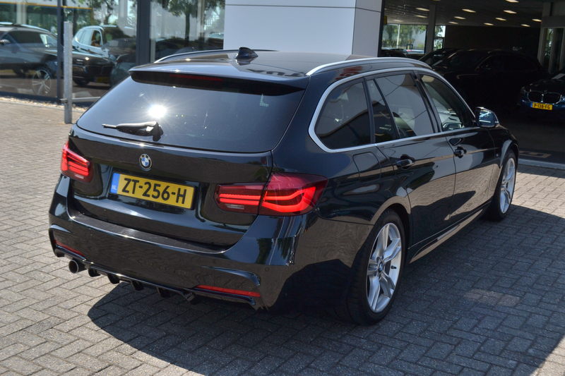 BMW 318 3-serie Touring 318i M Sport Leer | Navigatie | Tr — photo 18