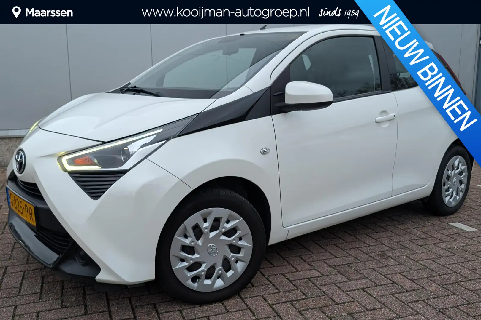 Toyota Aygo 1.0 VVT-i x-play limited Apple Carplay | lage kilo Blanc - 1