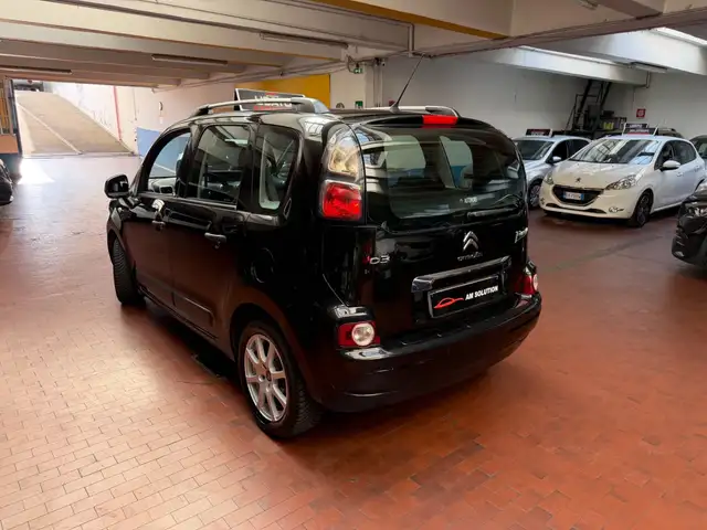 Citroen C3 Picasso view 4