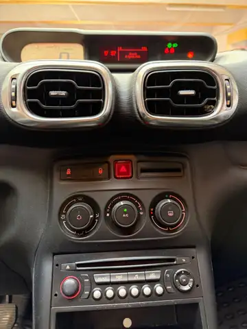 Citroen C3 Picasso view 9