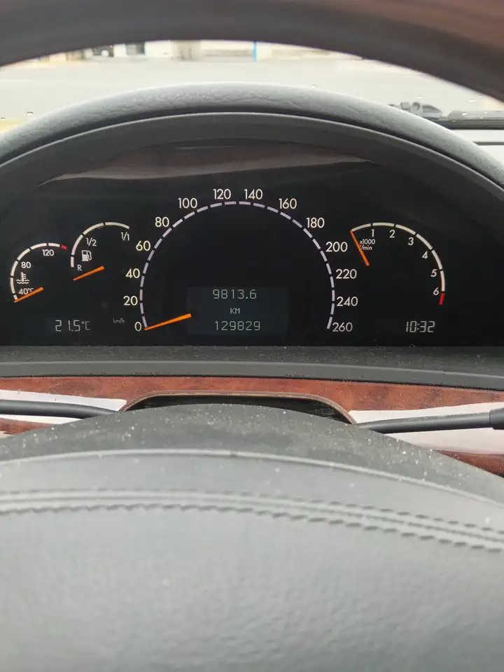 Mercedes-Benz 320 E A, foto 10