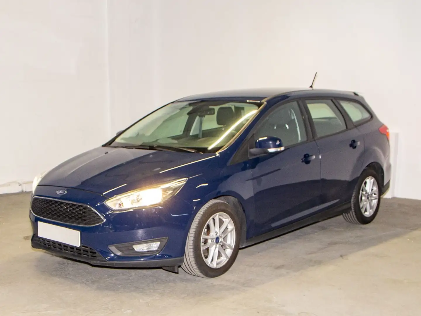 Ford Focus 1.5TDCi Trend+ 120 Bleu - 2