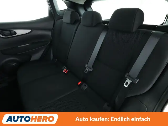 Nissan Qashqai view 14