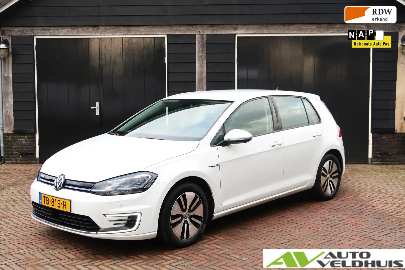 Volkswagen e-Golf e-Golf elektrisch navigatie cruise 14500.- na subs Wit - 1