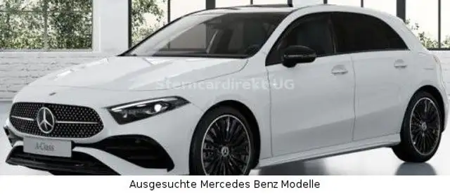 Mercedes-Benz A 250 4M AMG PANO LED MBUX RFK 19"AMG TWA