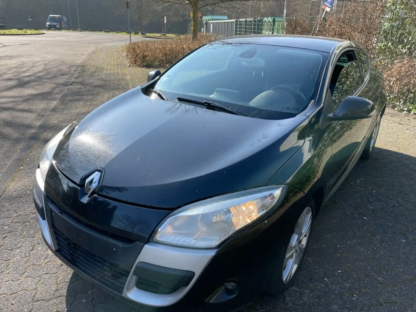 Renault Megane III Coupe Night & Day NAVI LEDER TÜV NEU Schwarz - 1