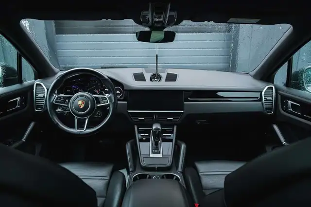 Porsche Cayenne Coupe E-Hybrid PHEV 17,9 kWh Aut./LED/AHK/LUFT/... Ansicht 14