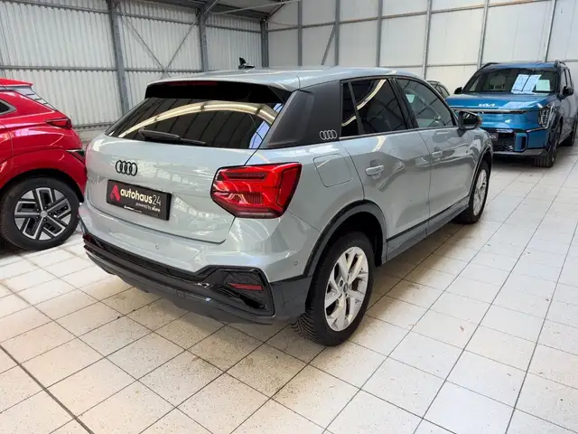 Audi Q2 view 5