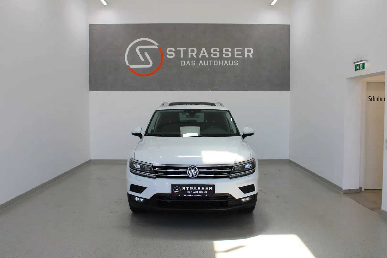 Volkswagen Tiguan Sky TDI SCR 4MOTION Weiß - 2