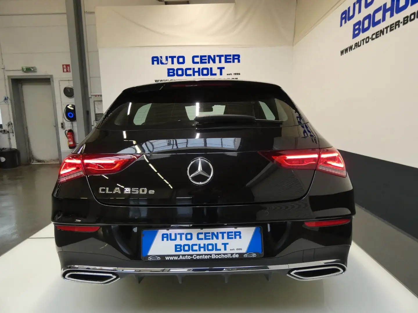 Mercedes-Benz CLA 250 CLA 250e Shooting Brake*AMG Line*Navi*Kamera Noir - 2