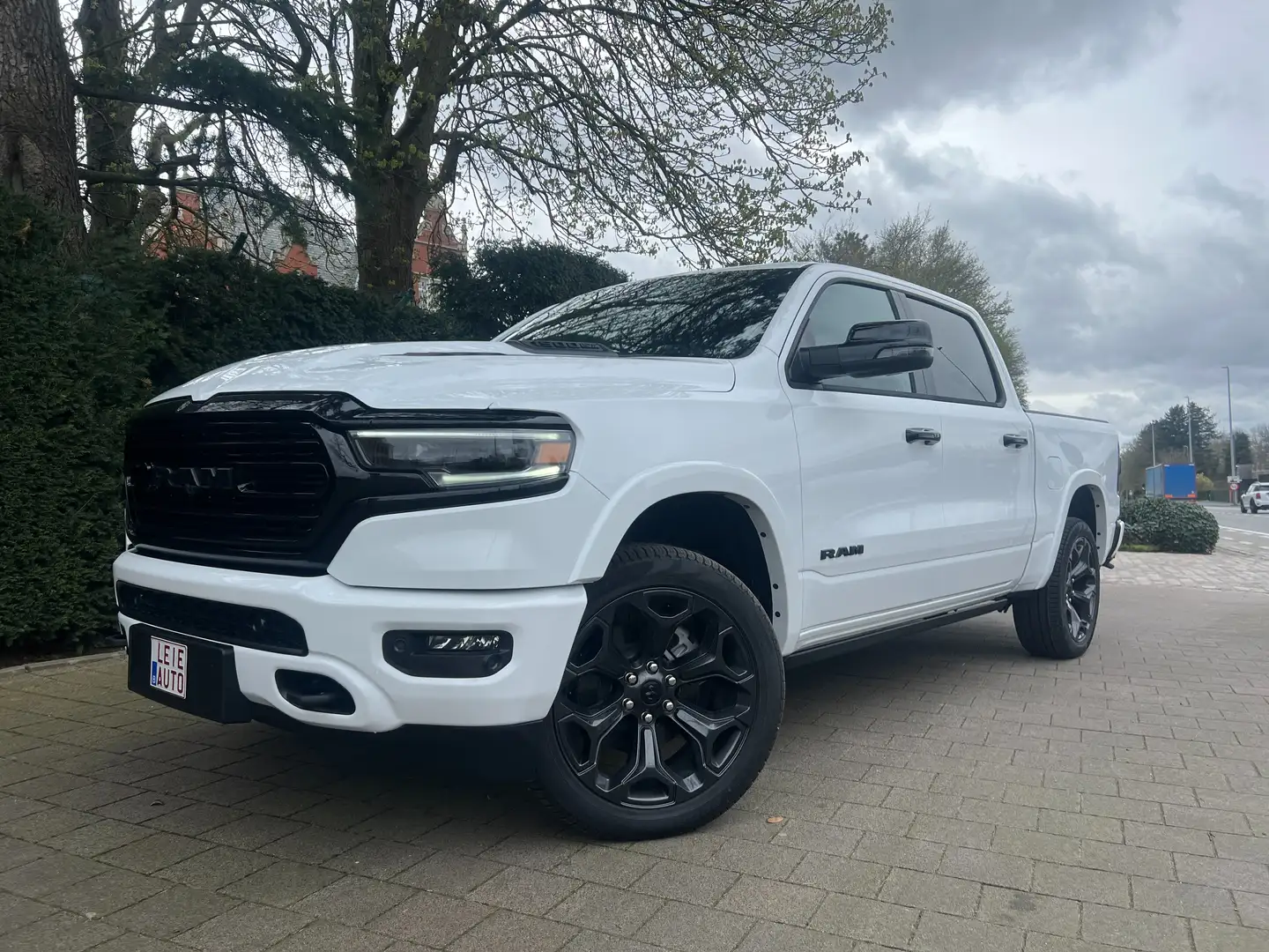 Dodge RAM Model 2024 Limited Night €78.900 ,- excl btw Wit - 1
