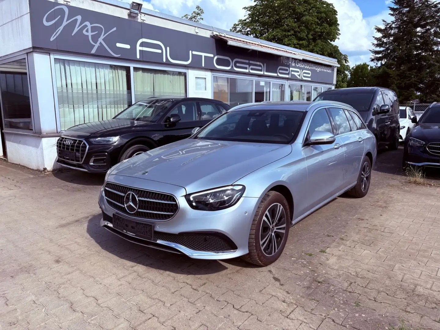 MERCEDES-BENZ Clasa E
