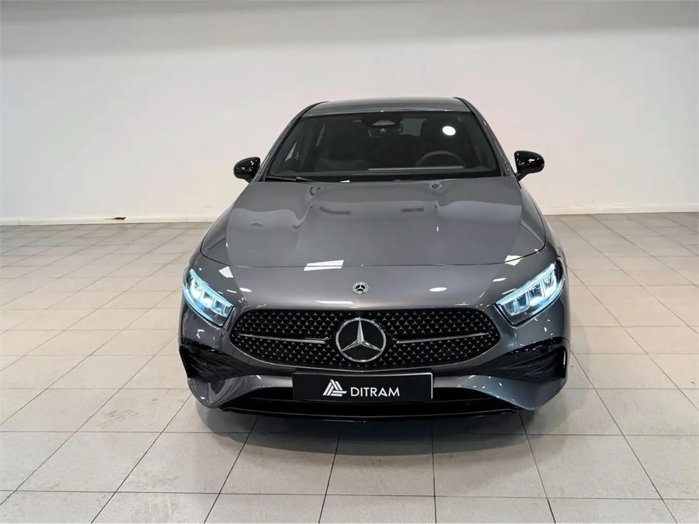 Mercedes-Benz A 200 d - 2
