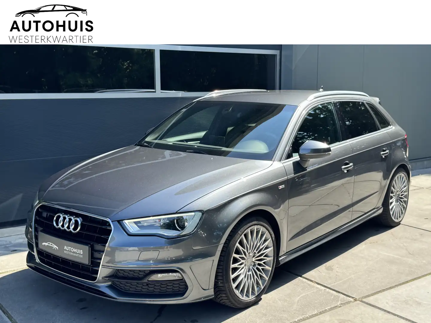 Audi A3 Sportback 1.4 TFSI 125PK S-Tronic 2x S-Line Climat Šedá - 1
