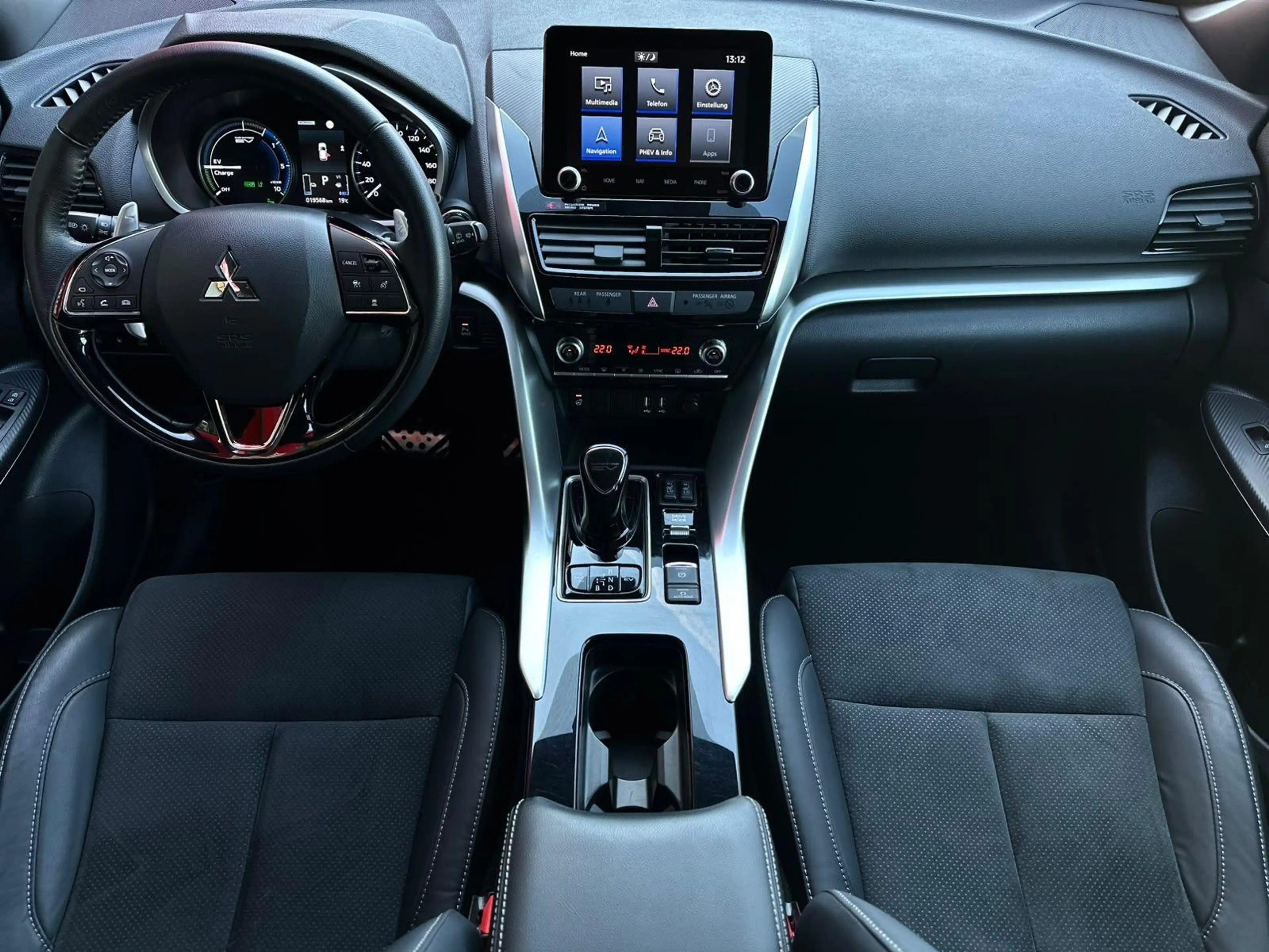Mitsubishi Eclipse Cross Hybrid 4WD ACC#SPUR#KEYL#LED#SHZ — photo 13