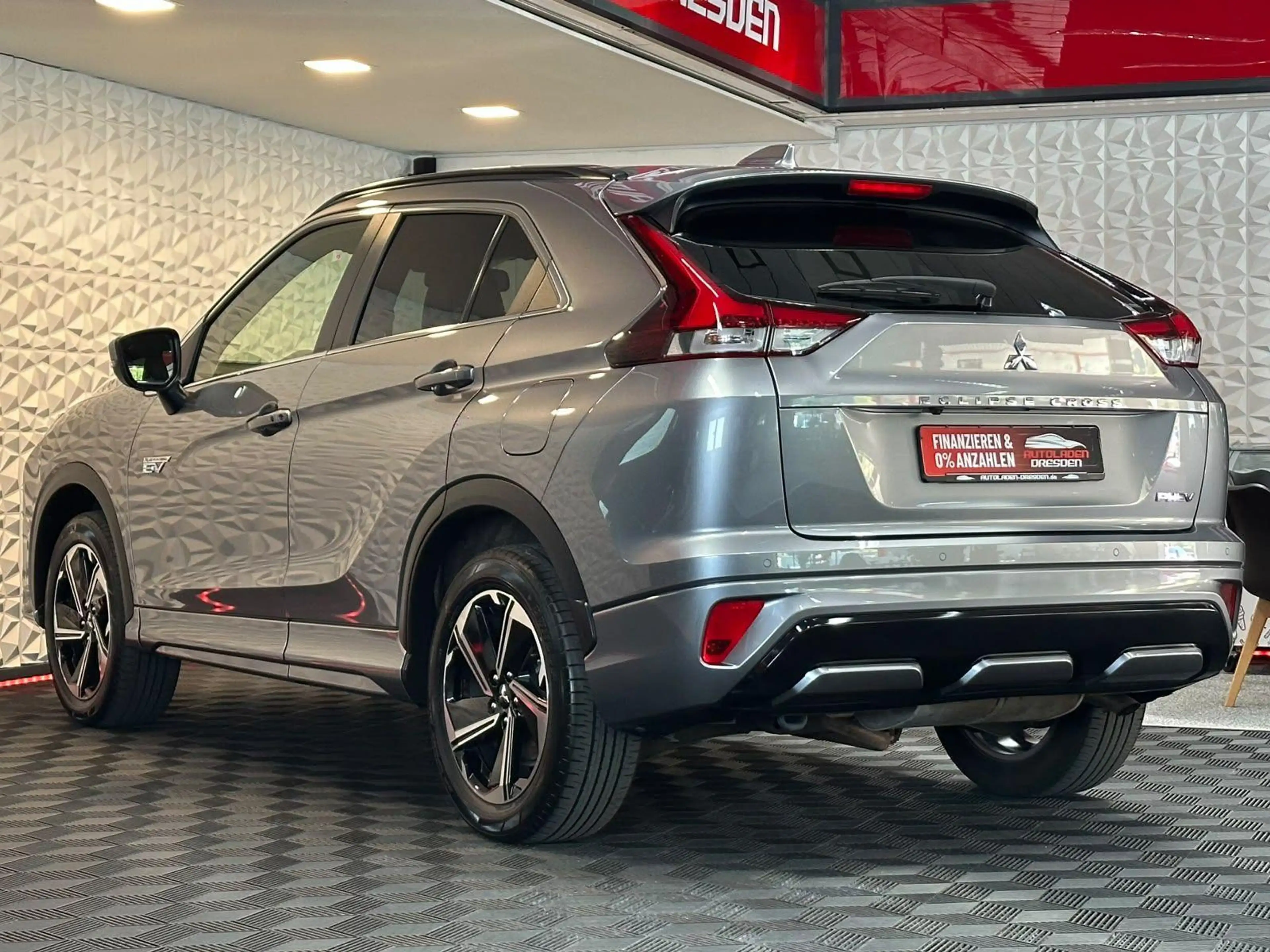 Mitsubishi Eclipse Cross Hybrid 4WD ACC#SPUR#KEYL#LED#SHZ — photo 5
