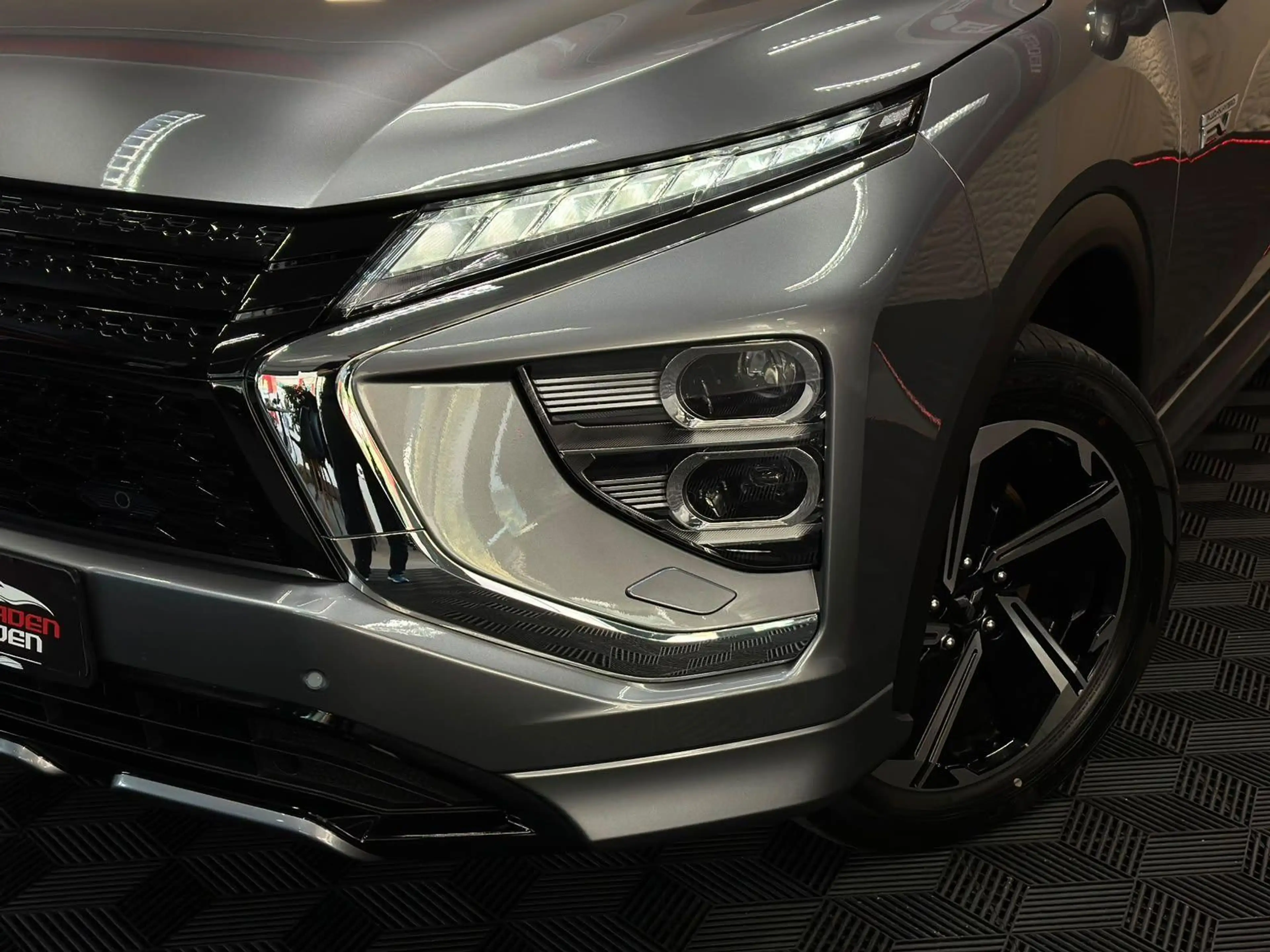 Mitsubishi Eclipse Cross Hybrid 4WD ACC#SPUR#KEYL#LED#SHZ — photo 10